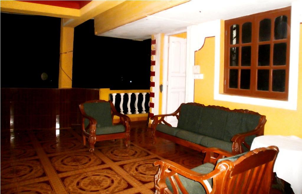 Yellow House Hotell Calangute Eksteriør bilde